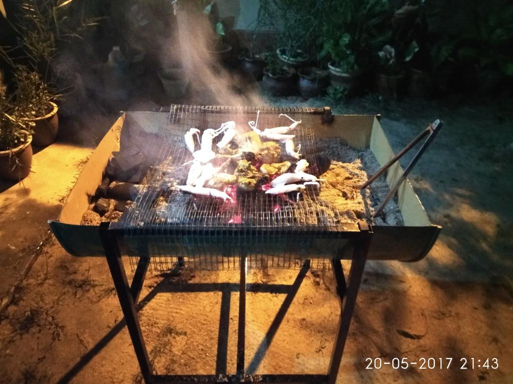 Relaxs Homestay Kota Bharu Esterno foto